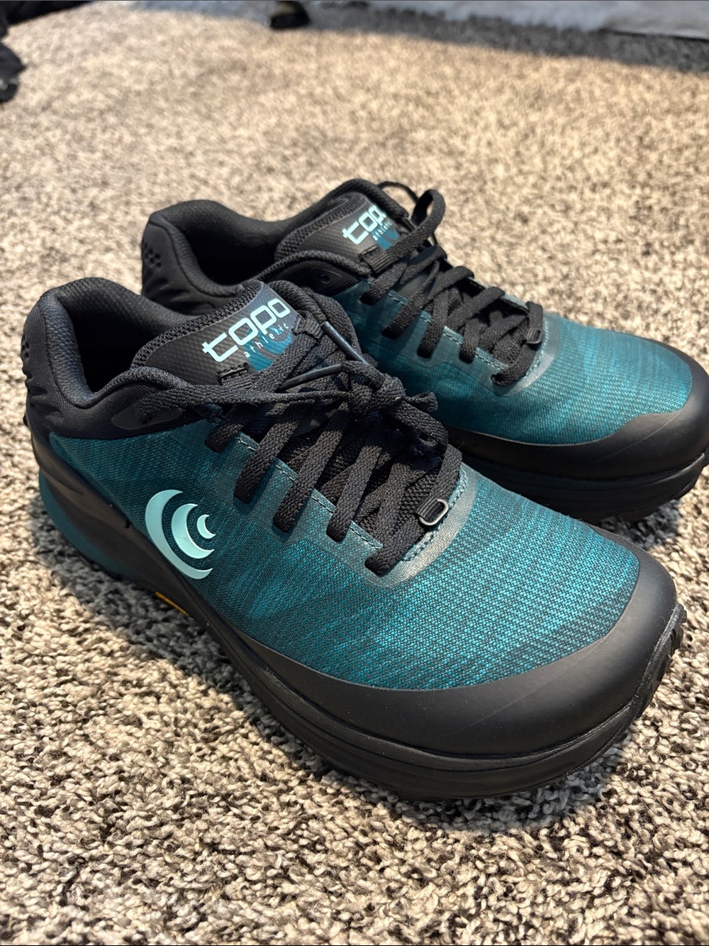 NEW (no box) Topo Athletic Women's Ultraventure Pro size 7